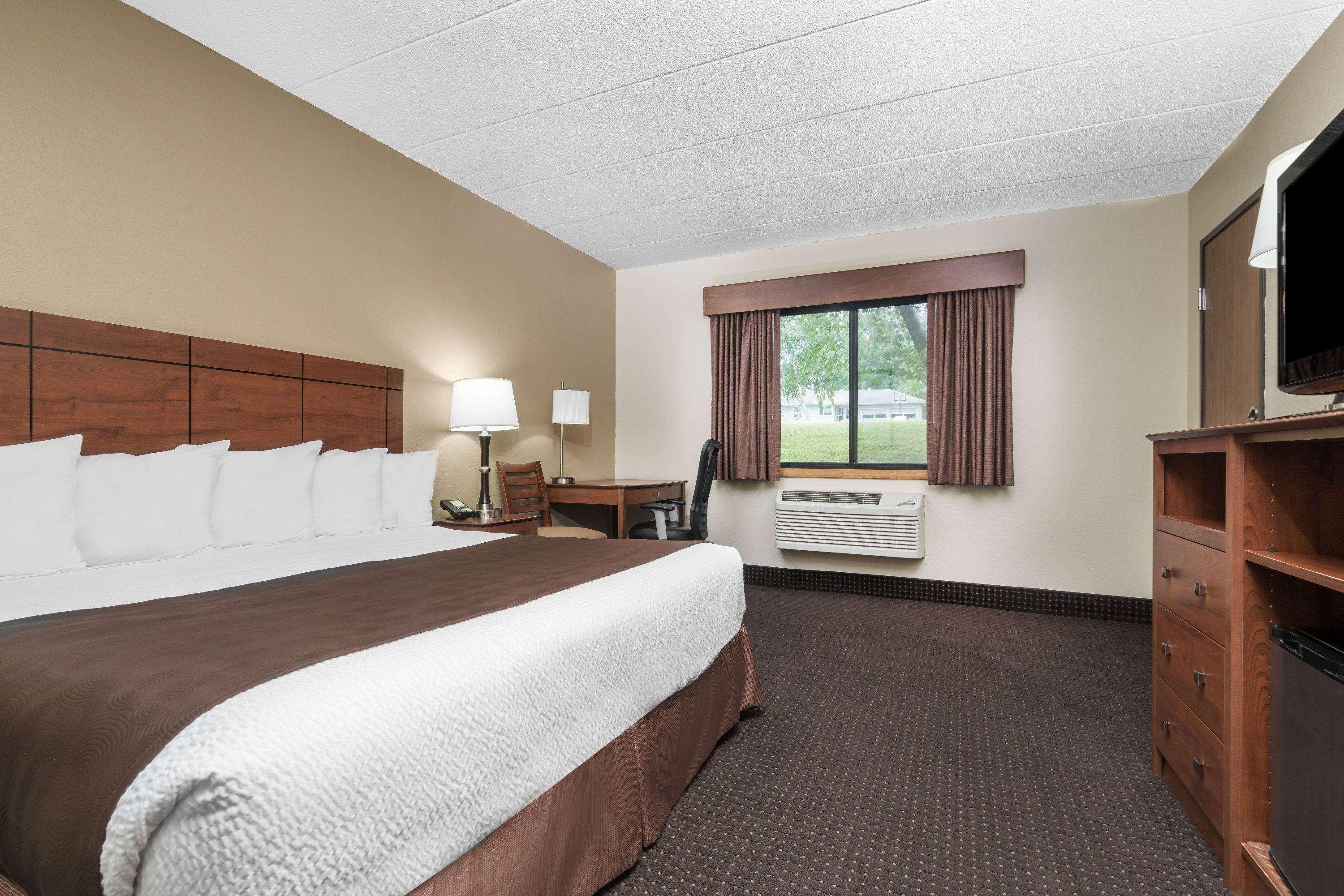Americinn By Wyndham Lake City Екстер'єр фото