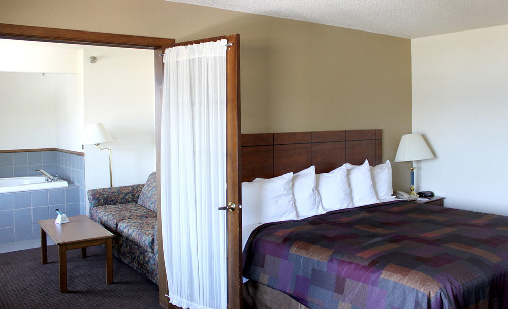 Americinn By Wyndham Lake City Екстер'єр фото