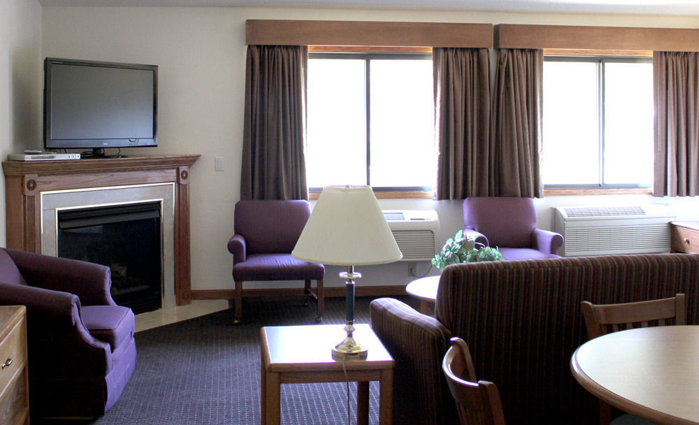 Americinn By Wyndham Lake City Екстер'єр фото